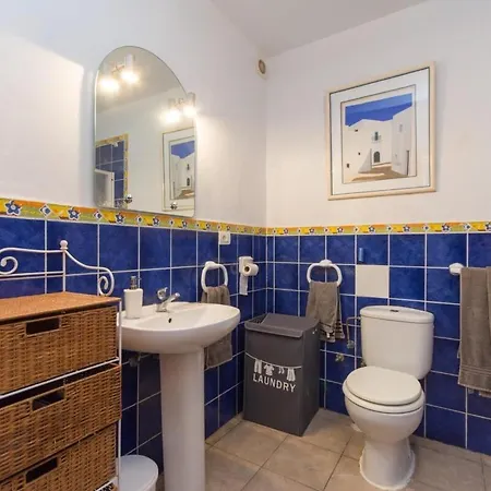 Club Atlantis 111 - One Bed Apartment *