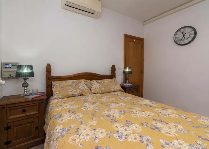 Club Atlantis 111 - One Bed Appartement