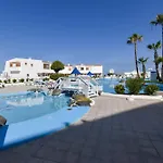 Апартаменти Club Atlantis 111 - One Bed