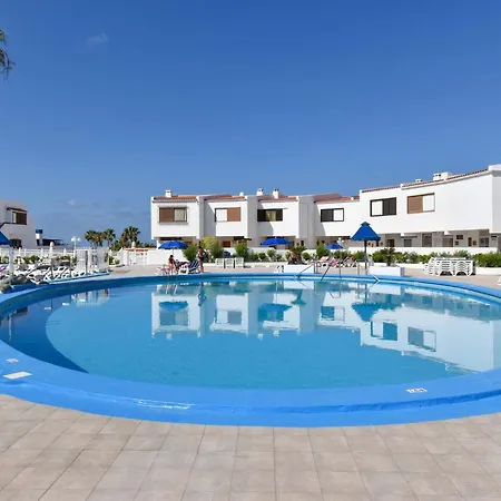 Club Atlantis 111 - One Bed *