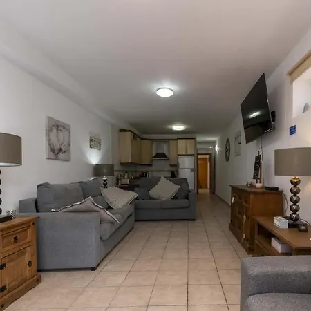 Club Atlantis 111 - One Bed Costa Adeje (Tenerife)